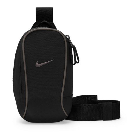 Saszetka Nike Sportswear Essentials DJ9794-010 Saszetka Nike Sportswear Essentials DJ9794-010