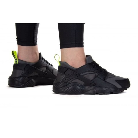 Buty Nike Huarche Run Gs Jr DZ5632-001 Buty Nike Huarche Run Gs Jr DZ5632-001