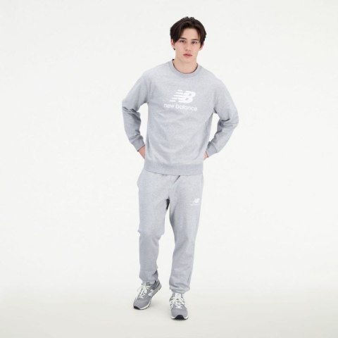 Bluza New Balance ESSENTIALS STACKED LOGO FRENC AG M MT31538AG Bluza New Balance ESSENTIALS STACKED LOGO FRENC AG M MT31538AG