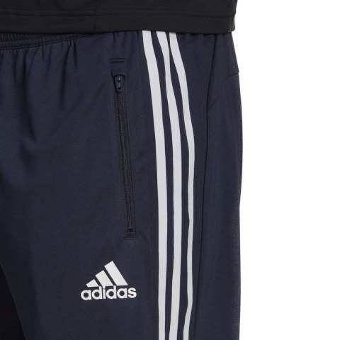 Spodenki adidas Primeblue Designed To Move Sport 3-Stripes M HM4807
