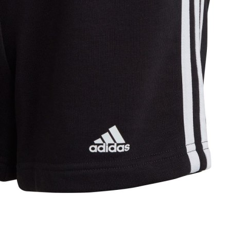 Spodenki adidas Essentials 3-Stripes Jr IC3631 Spodenki adidas Essentials 3-Stripes Jr IC3631