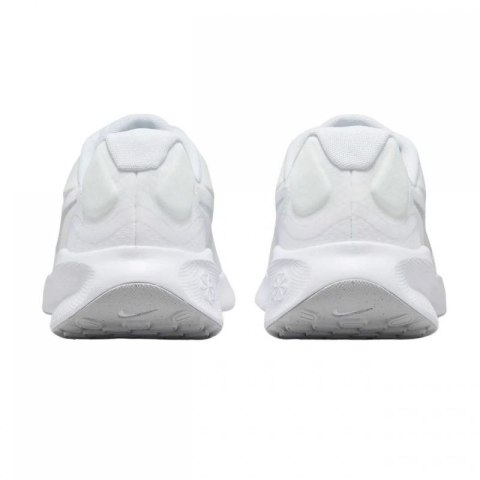 Buty Nike Revolution 7 M FB2207-100 Buty Nike Revolution 7 M FB2207-100