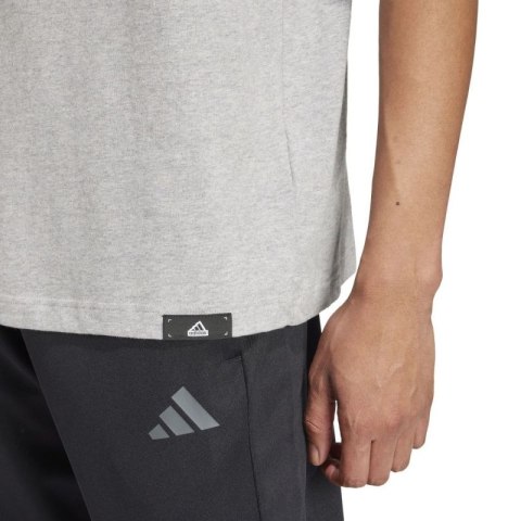 Koszulka adidas Modern Essentials Graphic M IW2648 Koszulka adidas Modern Essentials Graphic M IW2648
