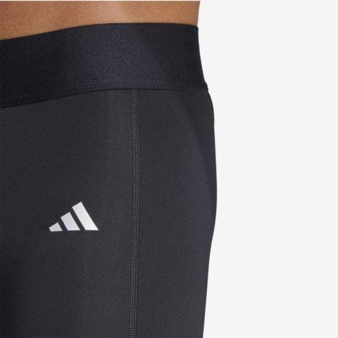 Spodenki adidas TechFit M JP1477